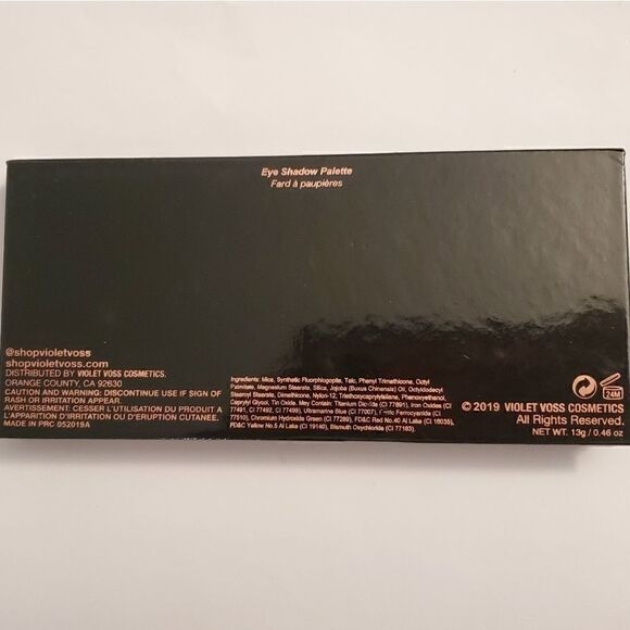Violet Voss Essentials Palette   - Picture 5 of 5
